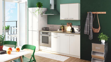 3-Deuren 2-Lade Onderkast - Cooking in een keuken, geschikt voor kleine ruimtes, met een modulaire opbergeenheid en waterbestendig werkblad.