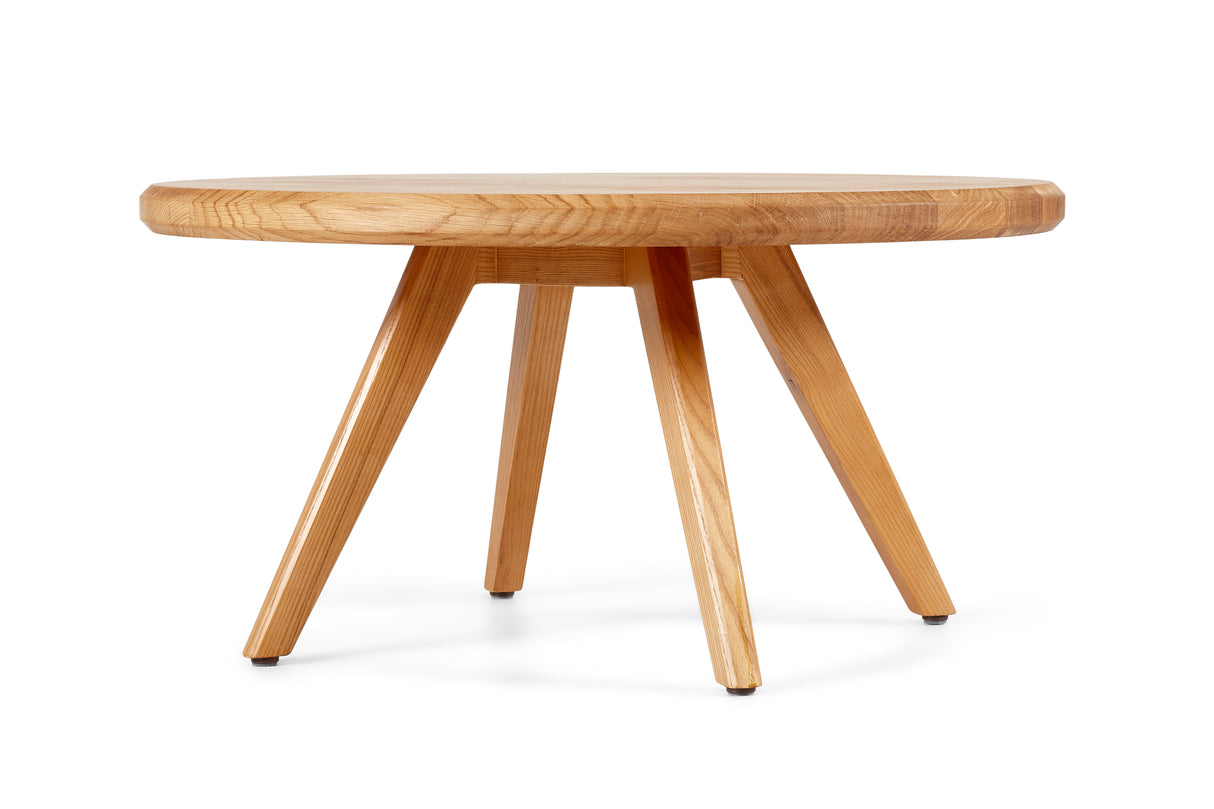 Aemely® 'Carpenter' handmade salontafel, rond 80cm, massief eikenhout, vier stevige poten, handgemaakt in Nederland, straalt natuurlijke elegantie en vakmanschap uit.