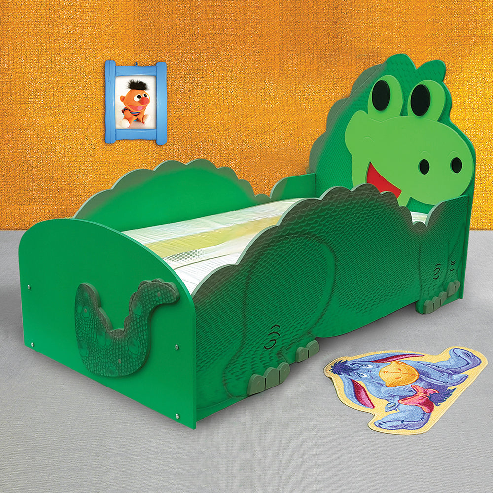 Kinderbed Dino 205×97x120 – Groen met cartoonkrokodil, ideaal voor kinderen. Gemaakt van MDF, geschikt voor een kleine ontdekkingsreiziger. Montage vereist, handleiding meegeleverd.
