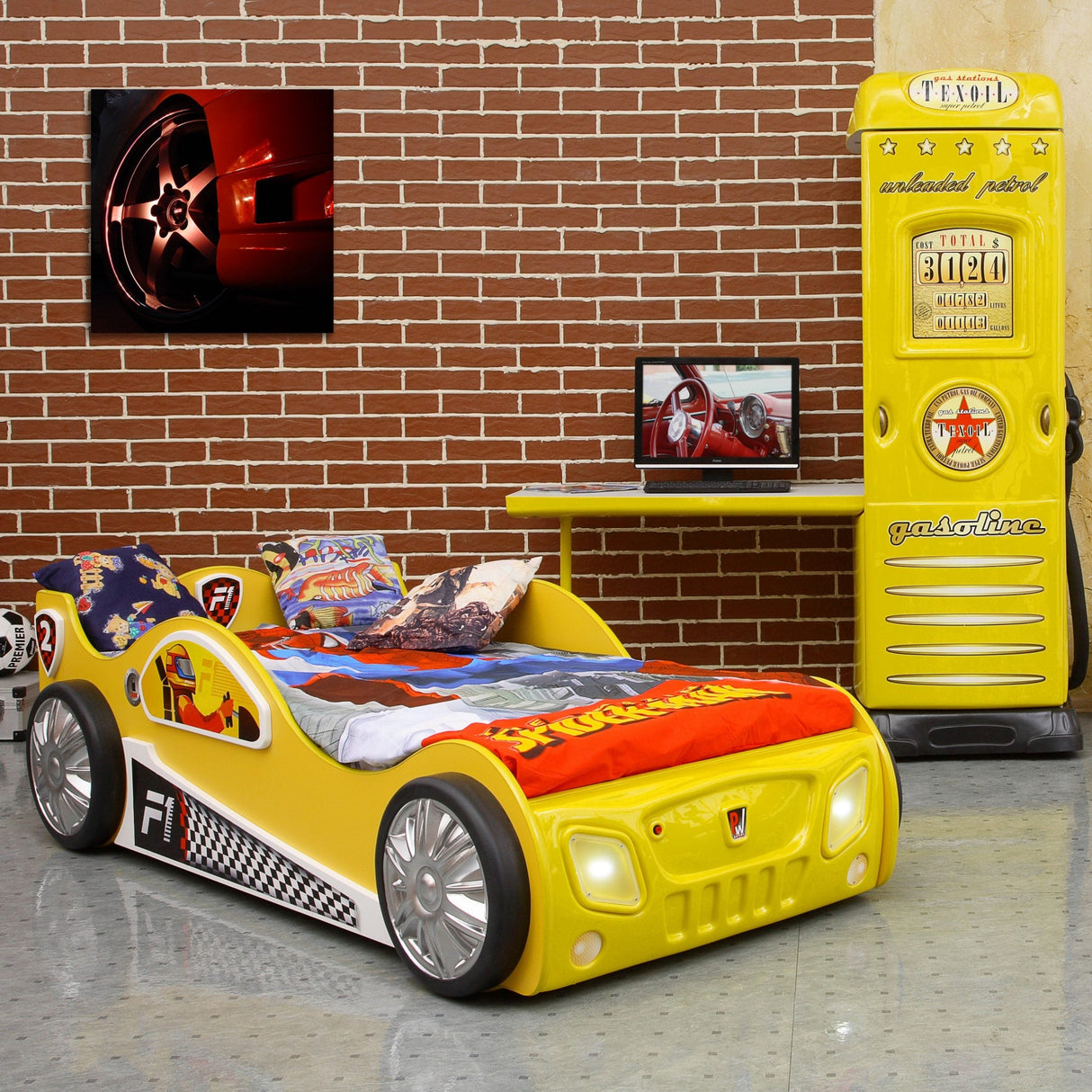 gele raceauto kinderbed