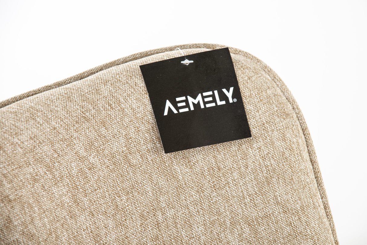 Aemely® Schommelstoel Mama met zwart label op beige stof, ideaal voor comfort en rustgevende bewegingen, perfect voor baby- of woonkamer. Gemaakt van hout en staal.