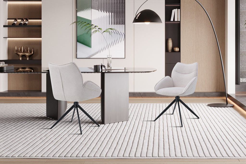 Stoel 'Mahi' Draaibaar tot 0 Stof Ote Share 101 Beige, witte stoel met zwarte poten in een moderne kameropstelling.