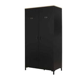 Manchester Kledingkast 2-deurs - Zwart/Eiken Look, een industriële kast met twee deuren, ideaal voor diverse slaapkamers, gemaakt van gemelamineerd spaanplaat. Afmetingen: 105x58x200cm.