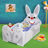 Kinderbed Happy Bunny 205x120x160- Grijs, vormgegeven als een konijn, met een grijs MDF frame en een speels ontwerp, inclusief een teddybeer en blauwe olifant knuffel.