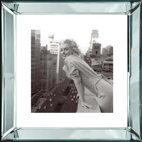Spiegellijst 50x50cm Marilyn Monroe reading a book