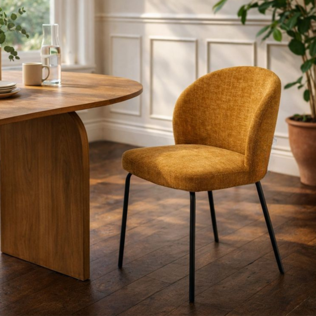 Eetkamerstoel Leia – Stof Oker Geel