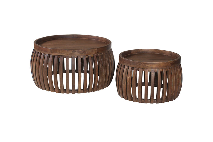 Set van twee ronde salontafels 'Corry' in lichtbruin mango hout, ideaal voor een stijlvolle en veelzijdige inrichting in elke woonruimte.