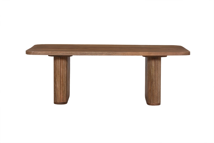 Salontafel 'Jean' van lichtbruin mango hout met stevige houten pilaren, ideaal als stijlvolle toevoeging aan je interieur.