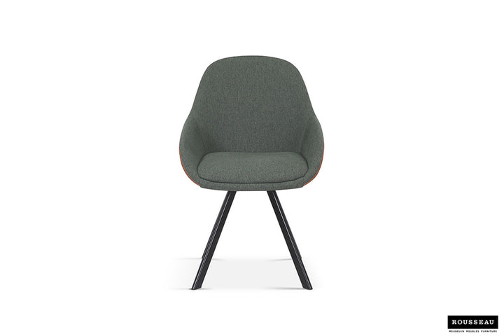 Stoel 'Jan' met zwarte metalen poten, bekleed met 100% polyester en PU. Geschikt voor diverse woonruimtes. Verpakt per twee stuks.