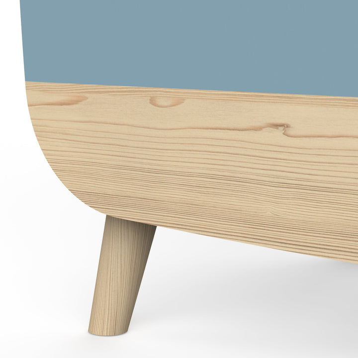 Opbergkist Firmiana Blauw, een houten meubelstuk met opklapdeur, ideaal voor kinderkamer, woonkamer of keuken. Gelakt MDF, zelfmontage vereist.